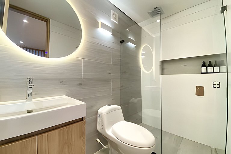 "2 Rooms Oasis,  MovistarArena"