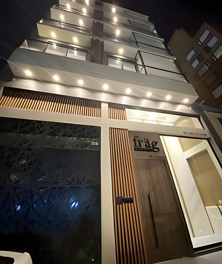 "2 Rooms Oasis,  MovistarArena"