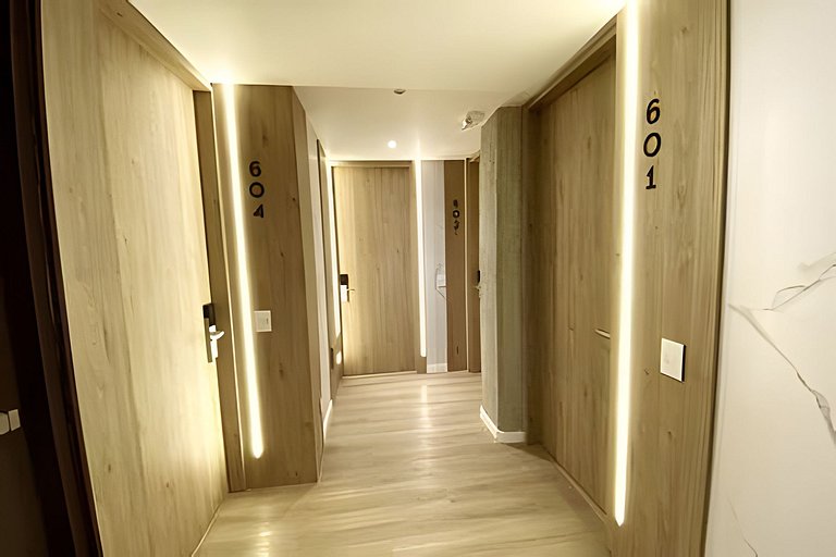 "City Chic Oasis: Movistar "