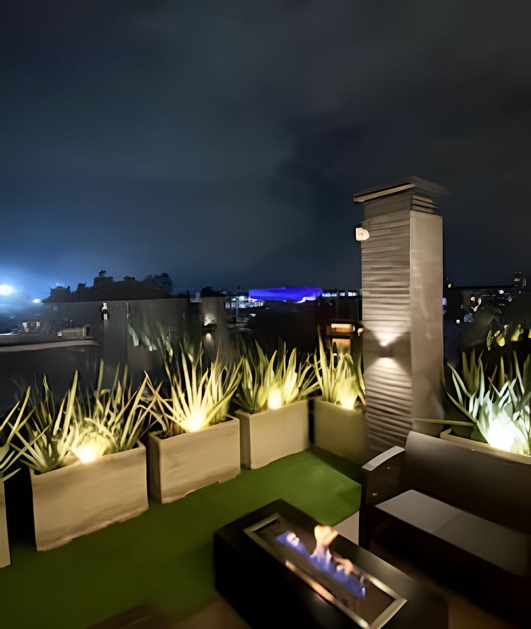"New , Elegante y Central" MovistarArena