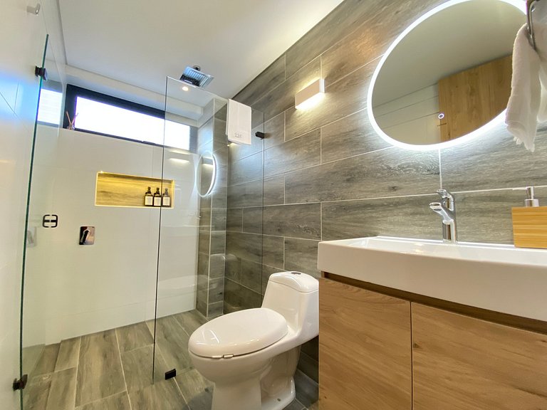 NEW APT junto a MovistarArena